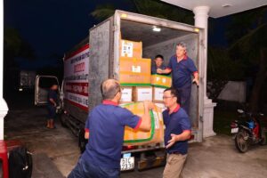Fahasa cứu trợ đồng bào miền Trung