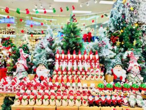 Đồ trang trí Noel, cây thông Noel Fahasa