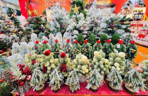 Cây thông Noel Fahasa