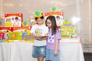 but-cham-doc-hoc-tieng-anh-tan-viet