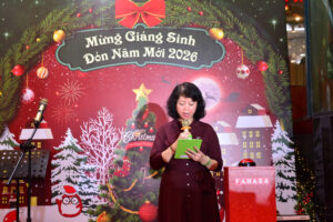 sự kiện giáng sinh năm mới fahasa