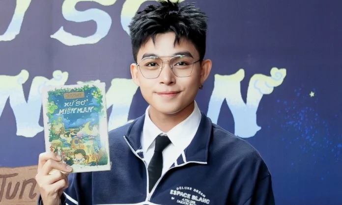 Sách Xứ Sở Miên Man - Jun Phạm